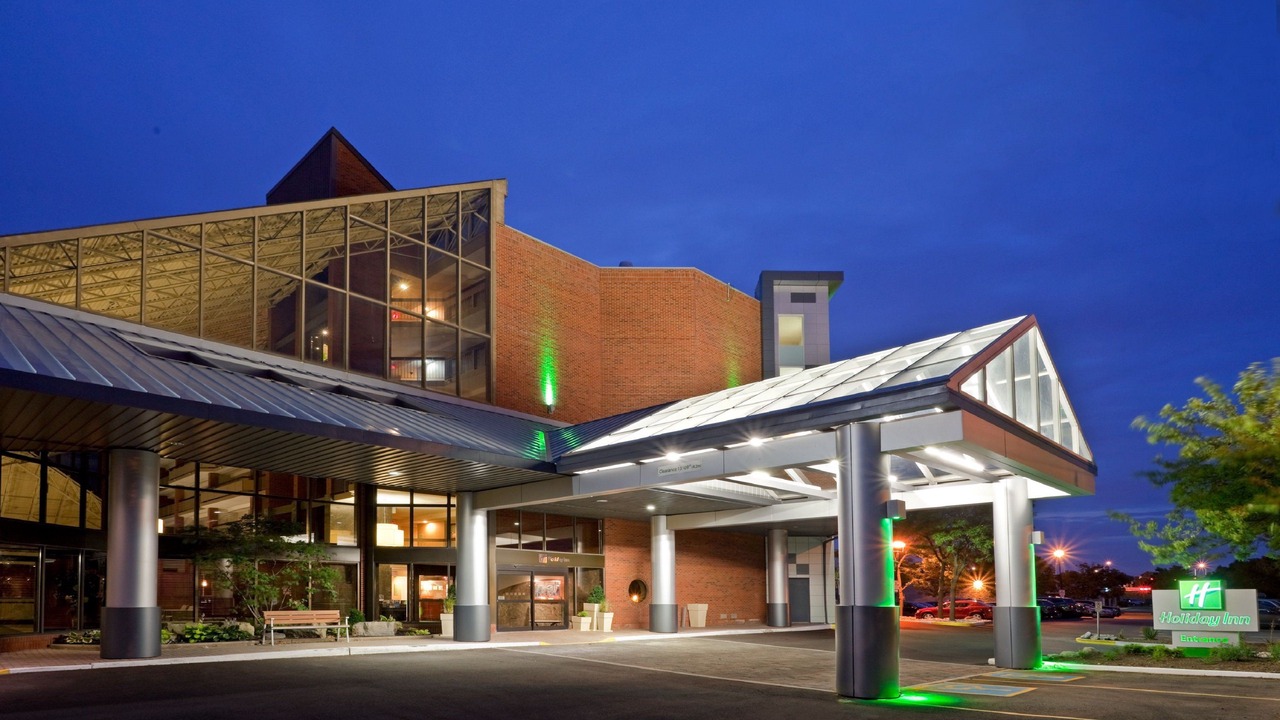 Photo of Buildings in Oakville
