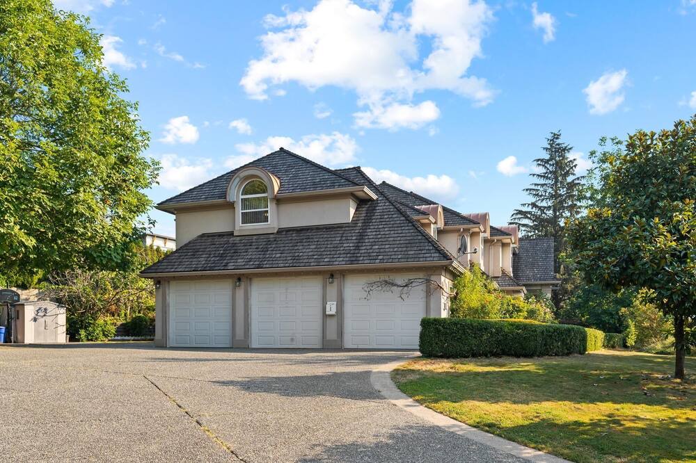 Photo of Outdoor in McMillan