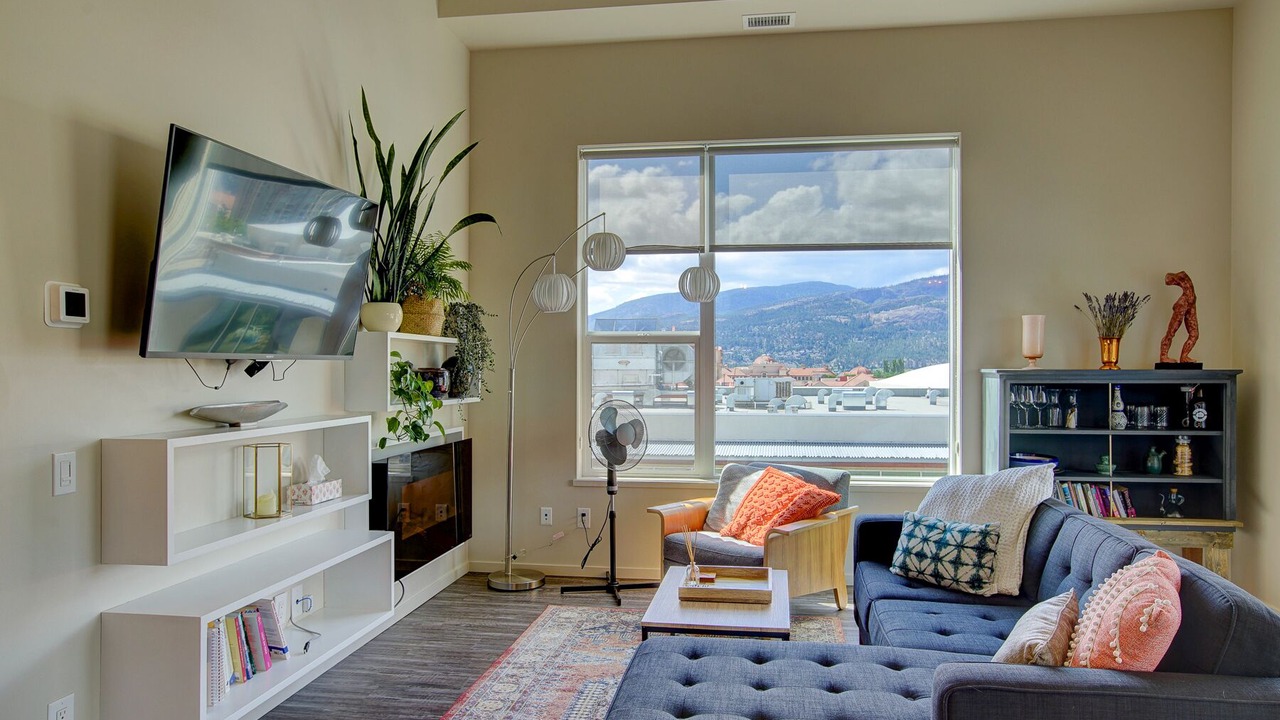 Photo of Livingroom in Kelowna Central Business District