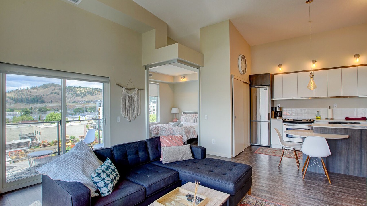Photo of Livingroom in Kelowna Central Business District