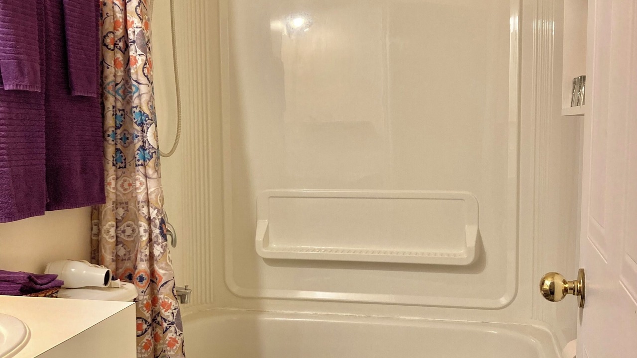 Photo of Bathroom in Ingonish Beach