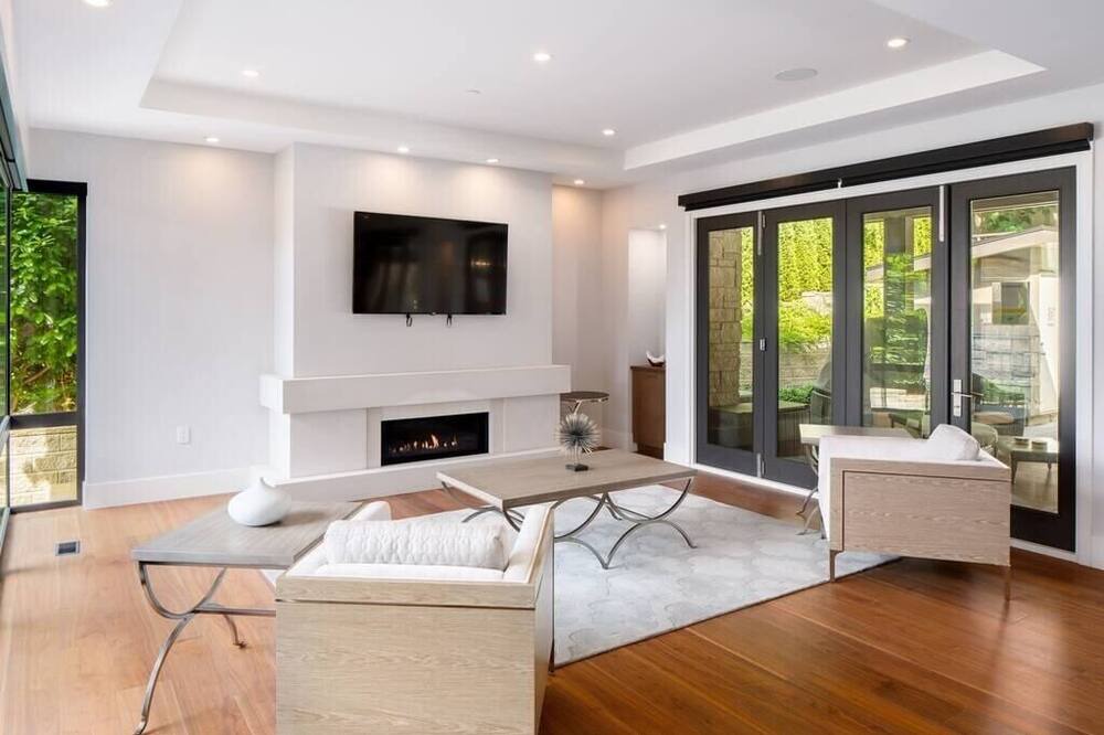 Photo of Livingroom in West Vancouver