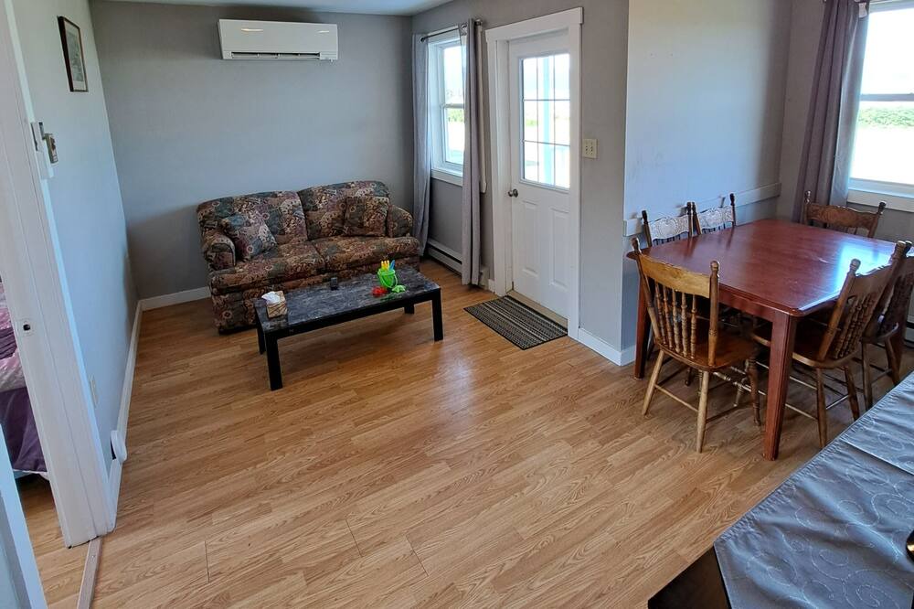 Photo of Livingroom in Troy