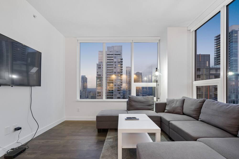 Photo of Livingroom in Metrotown