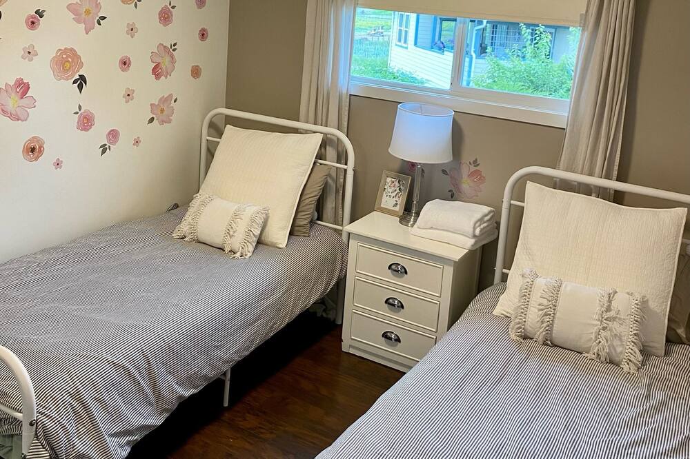 Photo of Bedroom in Westbank