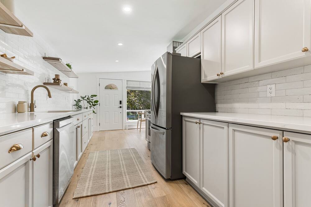 Photo of Kitchen in Cultus Lake