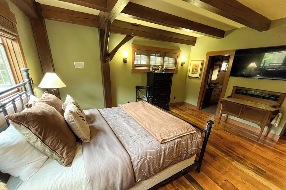 Photo of Bedroom in Fernie