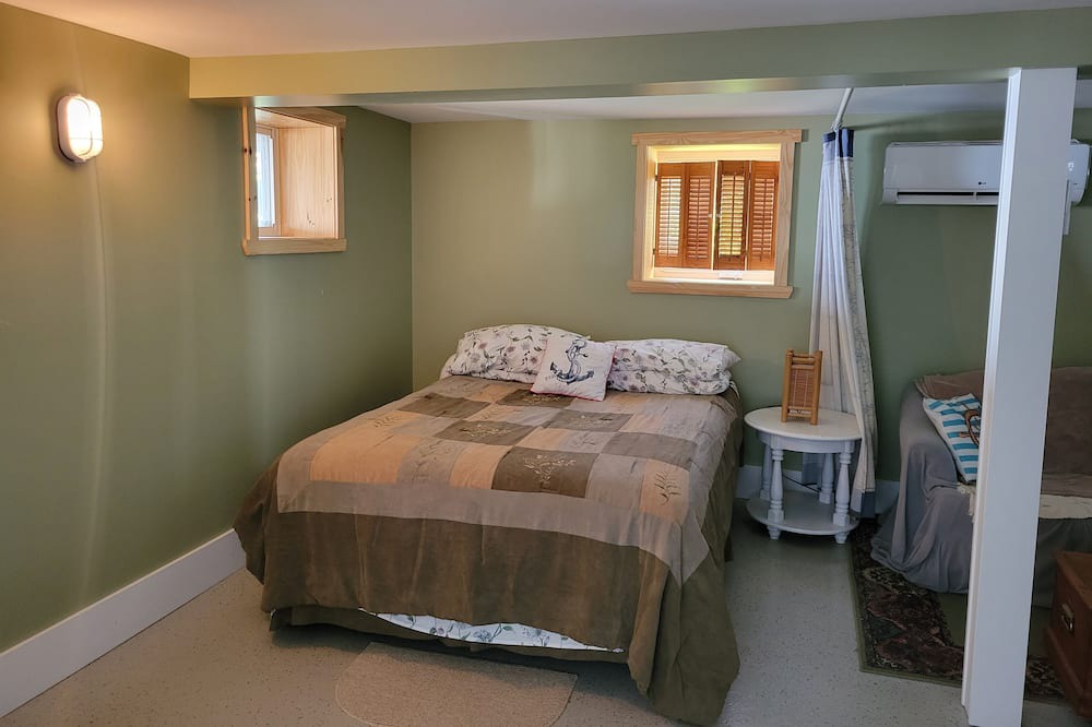 Photo of Bedroom in Grand Bay-Westfield