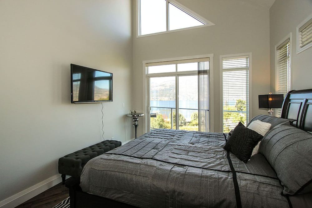 Photo of Bedroom in North End