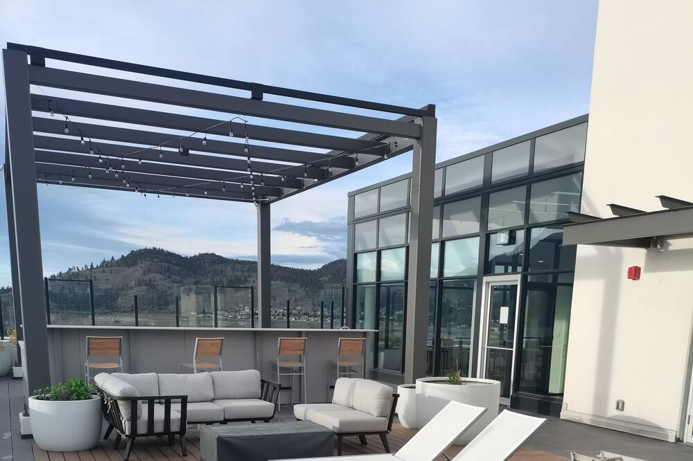 Photo of Patio Balcony in Kelowna Central Business District