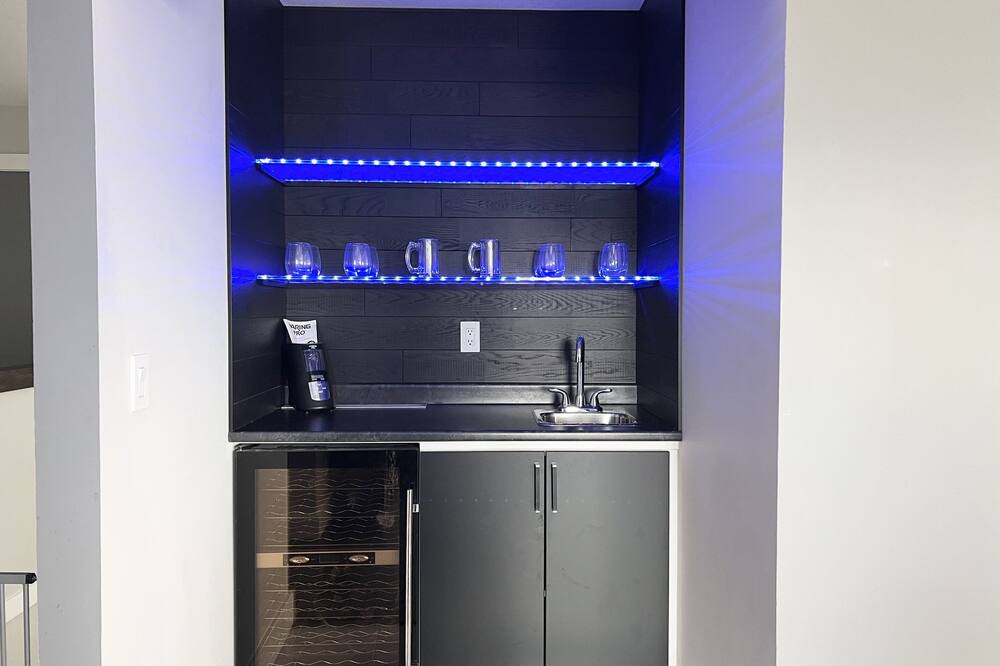 Photo of Kitchen in West Kelowna Estates