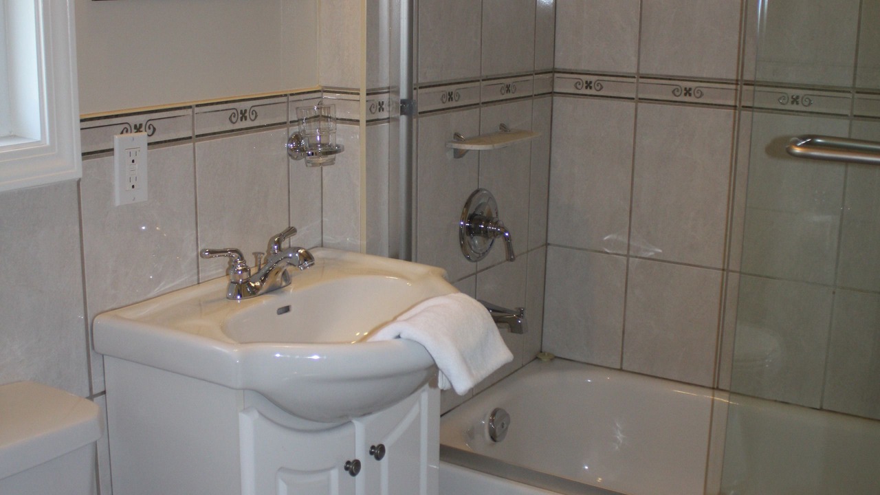 Photo of Bedroom in Horseshoe Bay