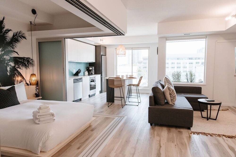Photo of Bedroom in Kelowna Central Business District