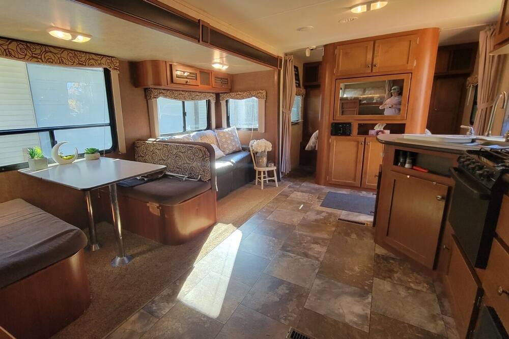 Photo of Livingroom in Port Alberni