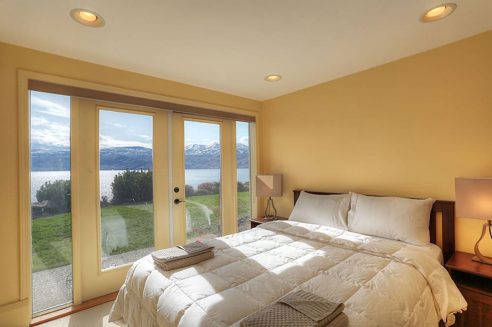 Photo of Bedroom in Westbank