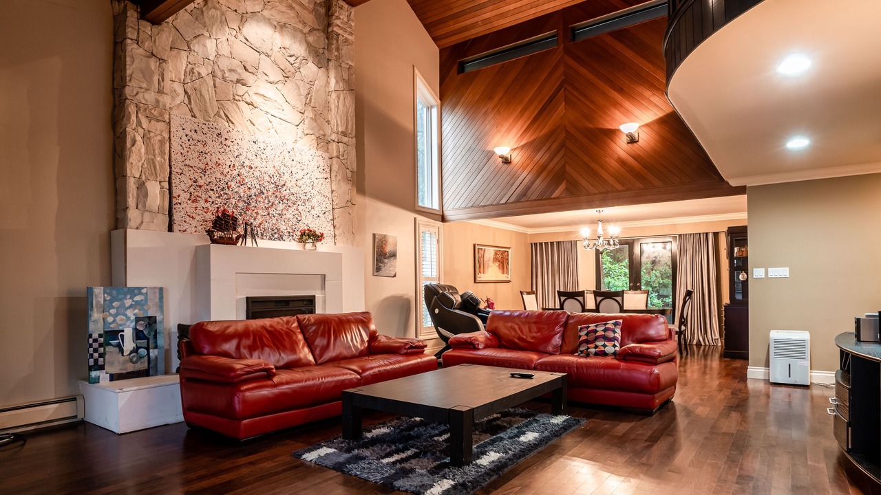Photo of Livingroom in Shaughnessy