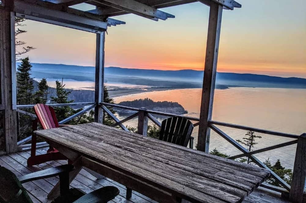 Photo of Patio Balcony in White Point