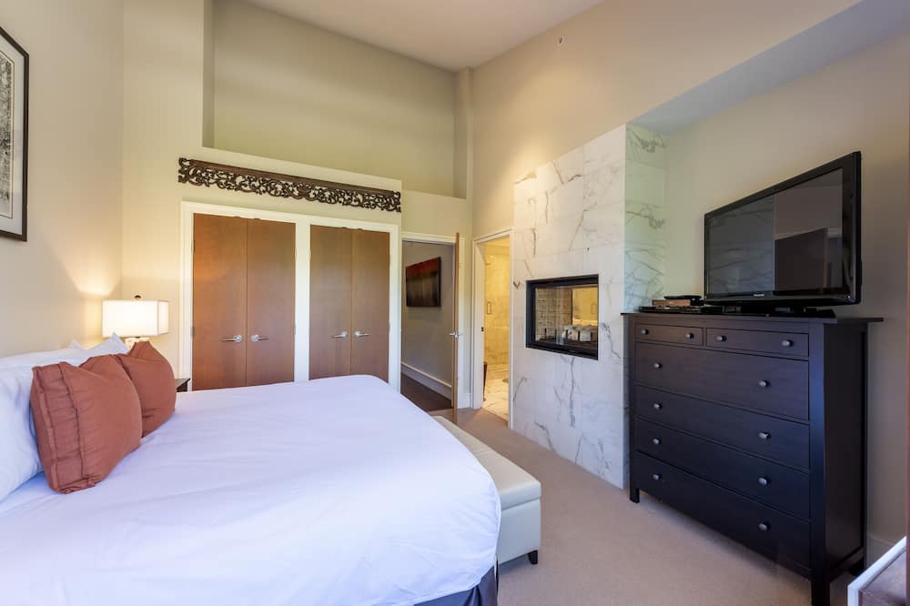 Photo of Bedroom in Whistler