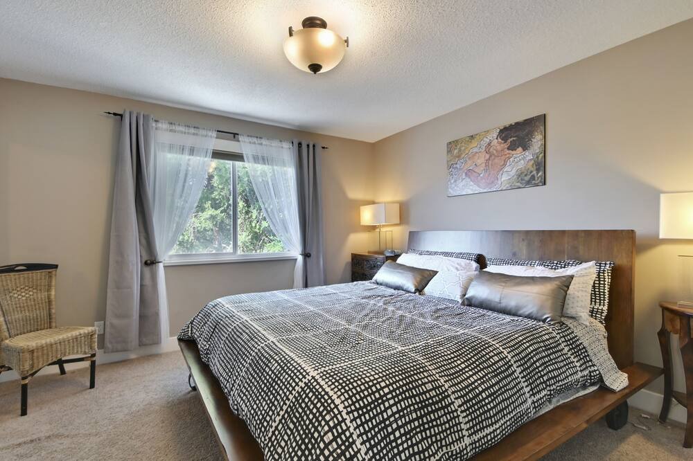 Photo of Bedroom in West Kelowna Estates