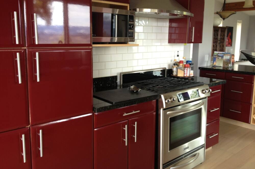 Photo of Others in West Kelowna Estates