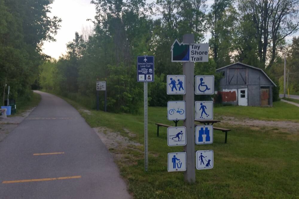 Photo of Others in Tay