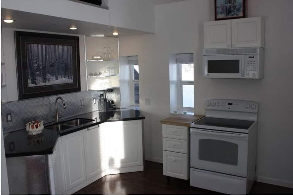 Photo of Kitchen in Prince George