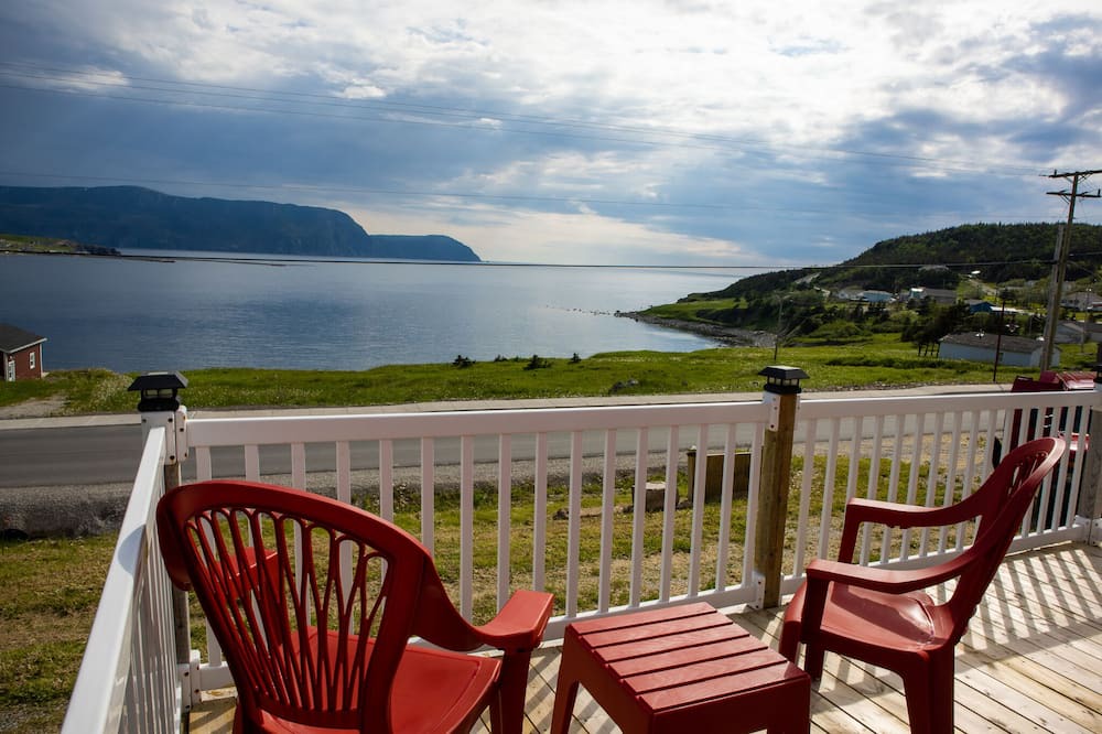 Photo of Patio Balcony in Rocky Harbour
