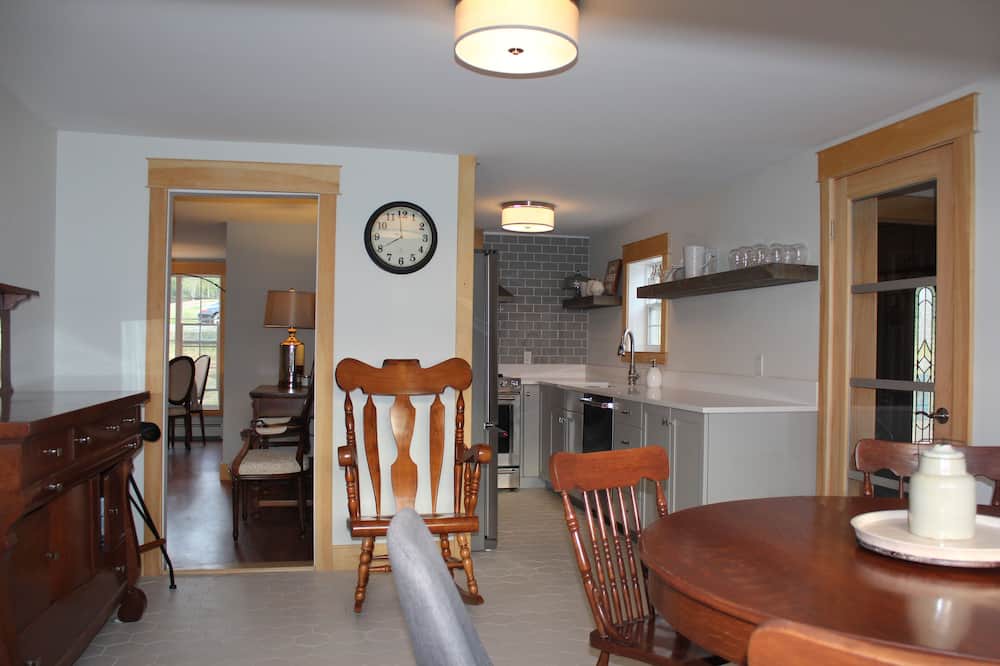 Photo of Bedroom in Dunvegan