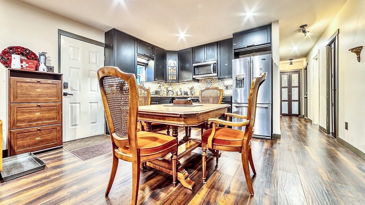 Photo of Bedroom in Knight