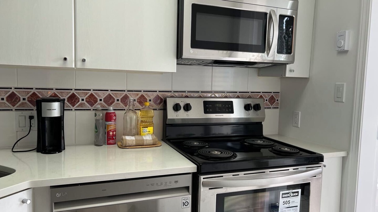 Photo of Kitchen in Coal Harbour