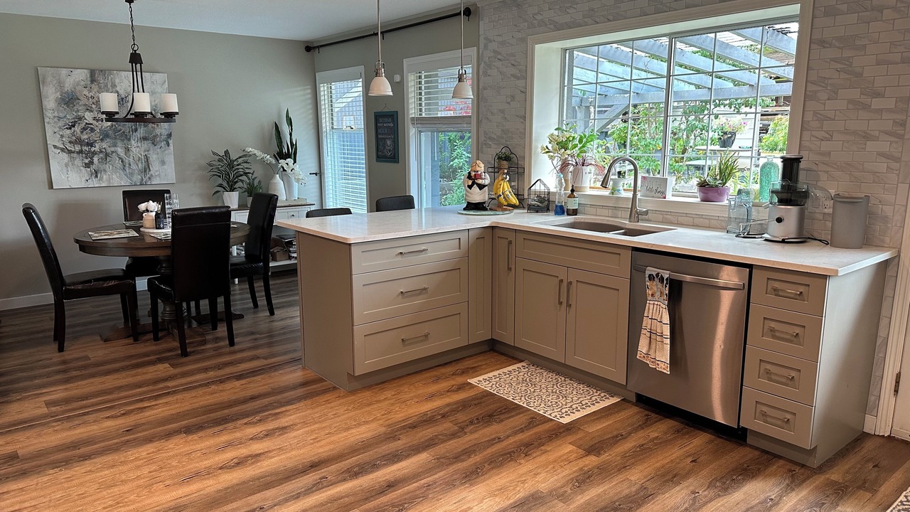 Photo of Kitchen in Port Alberni