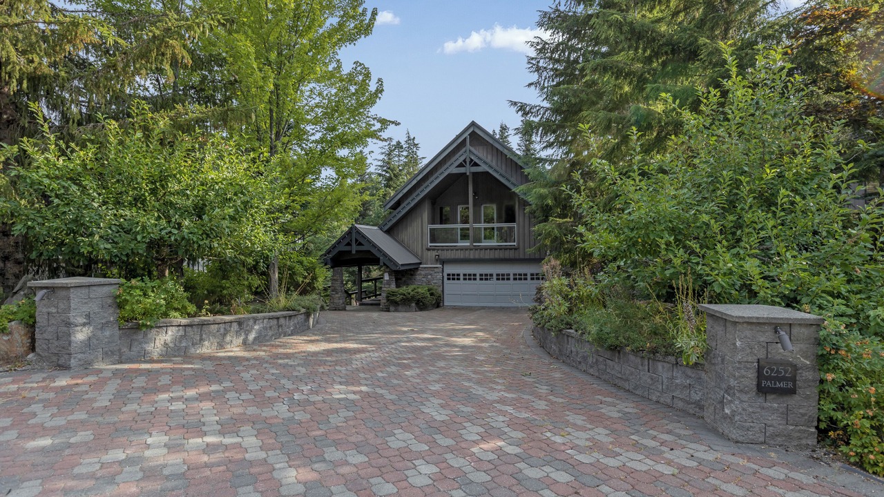 Photo of Outdoor in Whistler