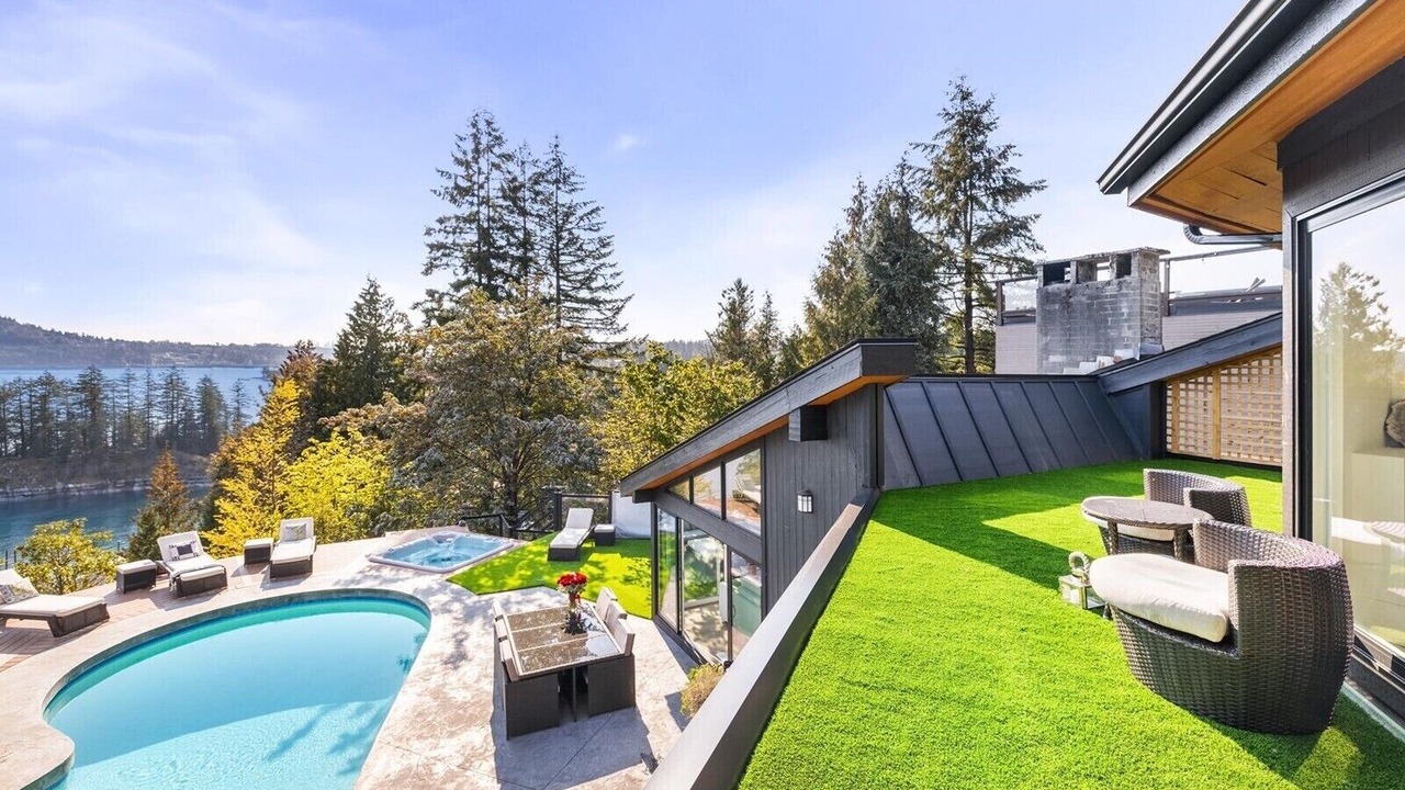 Photo of Outdoor in District of North Vancouver