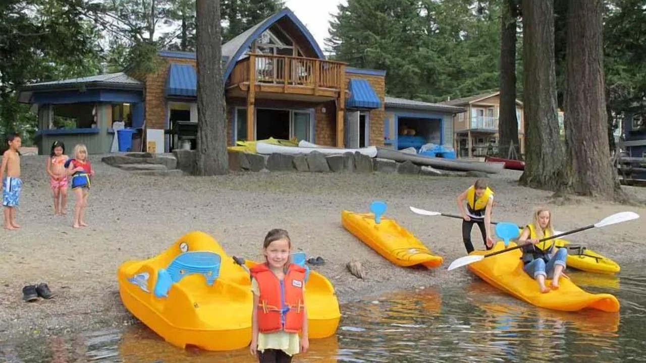 Photo of Others in Cultus Lake