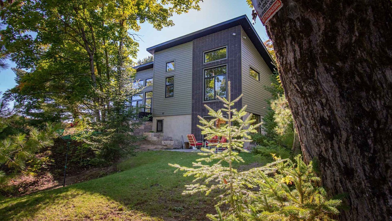 Photo of Outdoor in McDougall