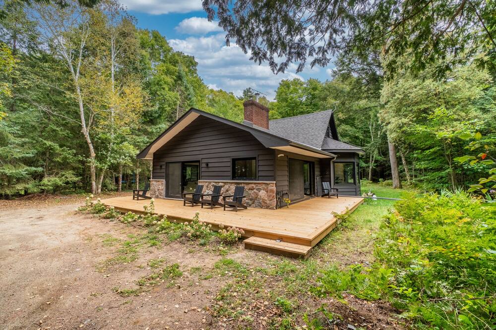 Photo of Outdoor in Baysville