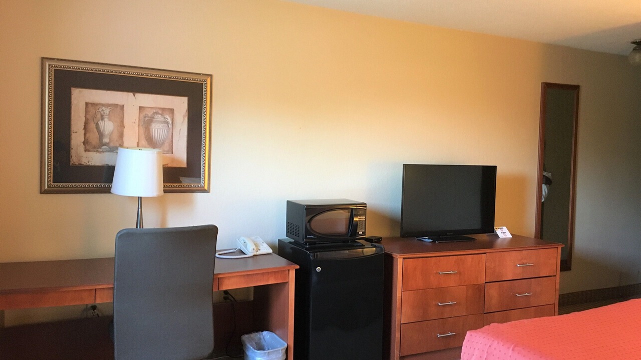 Photo of Bedroom in Parry Sound