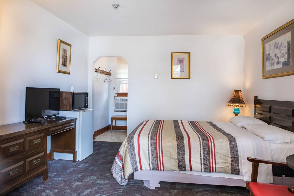 Photo of Bedroom in Fort Erie