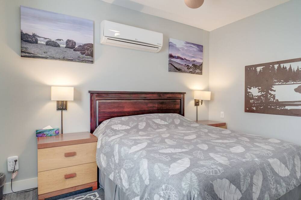 Photo of Bedroom in Port Alberni