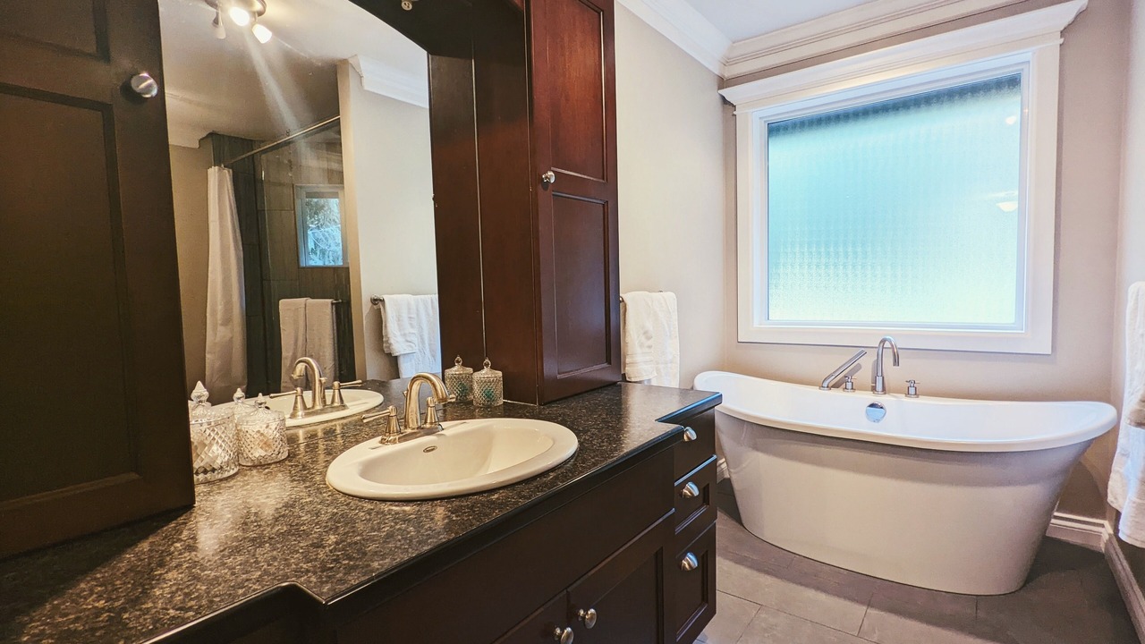 Photo of Bathroom in Langley