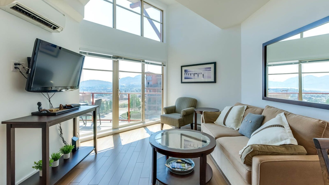 Photo of Livingroom in Central Okanagan