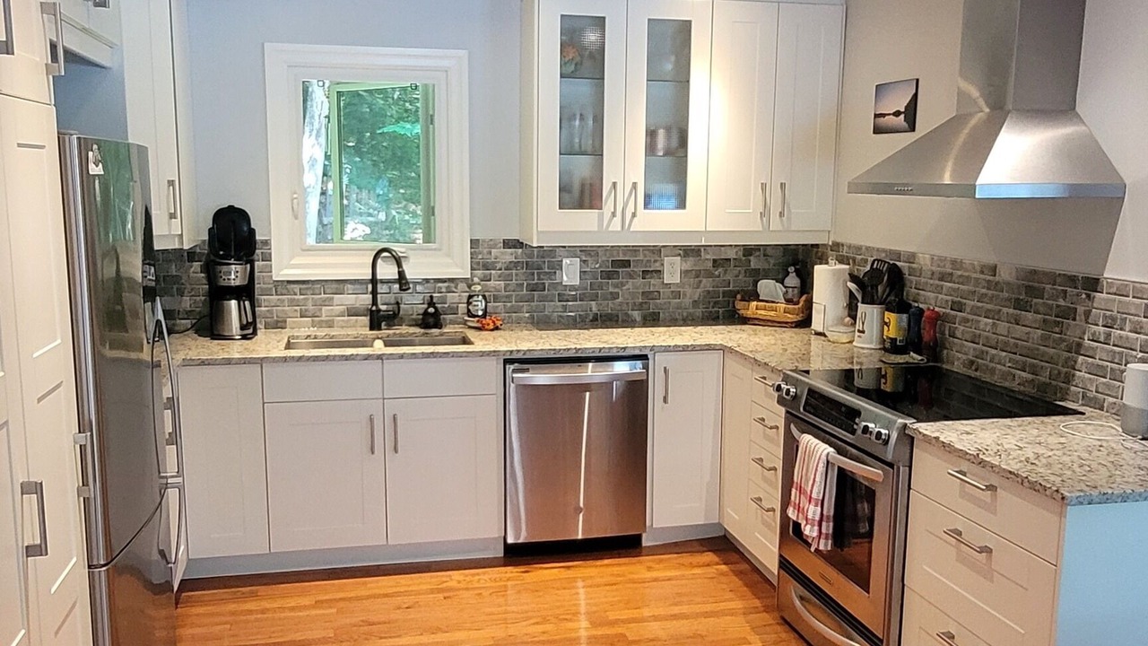 Photo of Kitchen in Gravenhurst