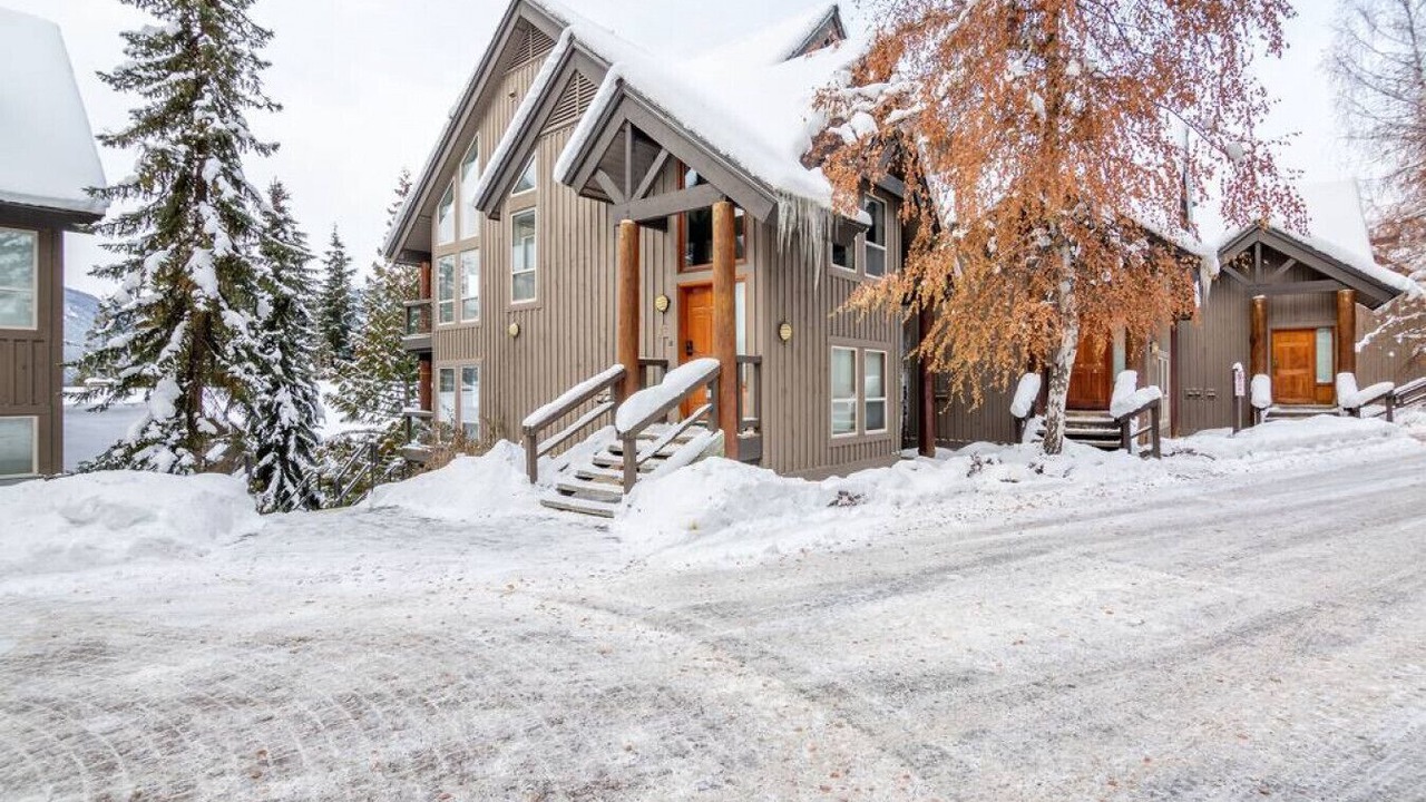 Photo of Outdoor in Upper Village