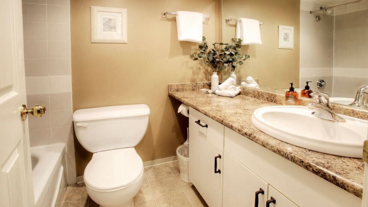 Photo of Bathroom in Whistler Creekside