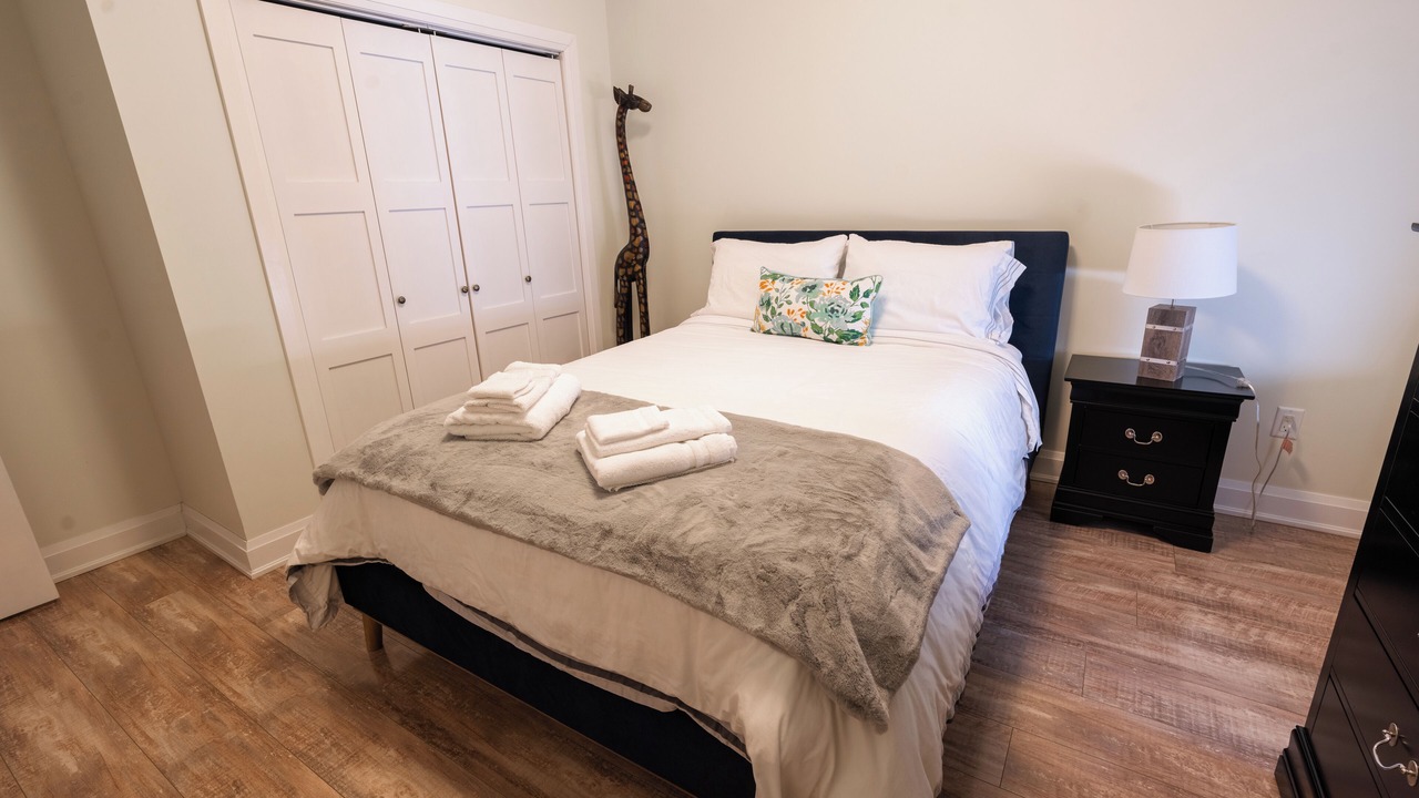 Photo of Bedroom in Thorold