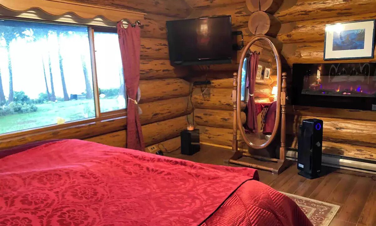 Photo of Bedroom in Union Bay