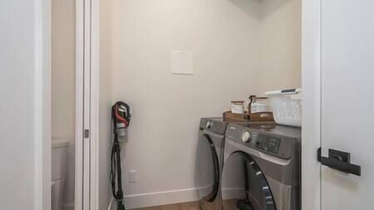 Photo of Bedroom in Hemlock Valley