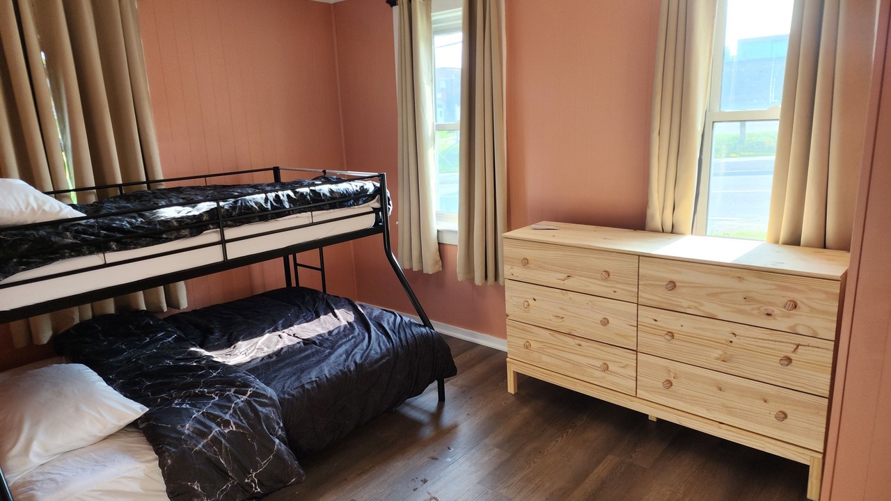 Photo of Bedroom in Parry Sound