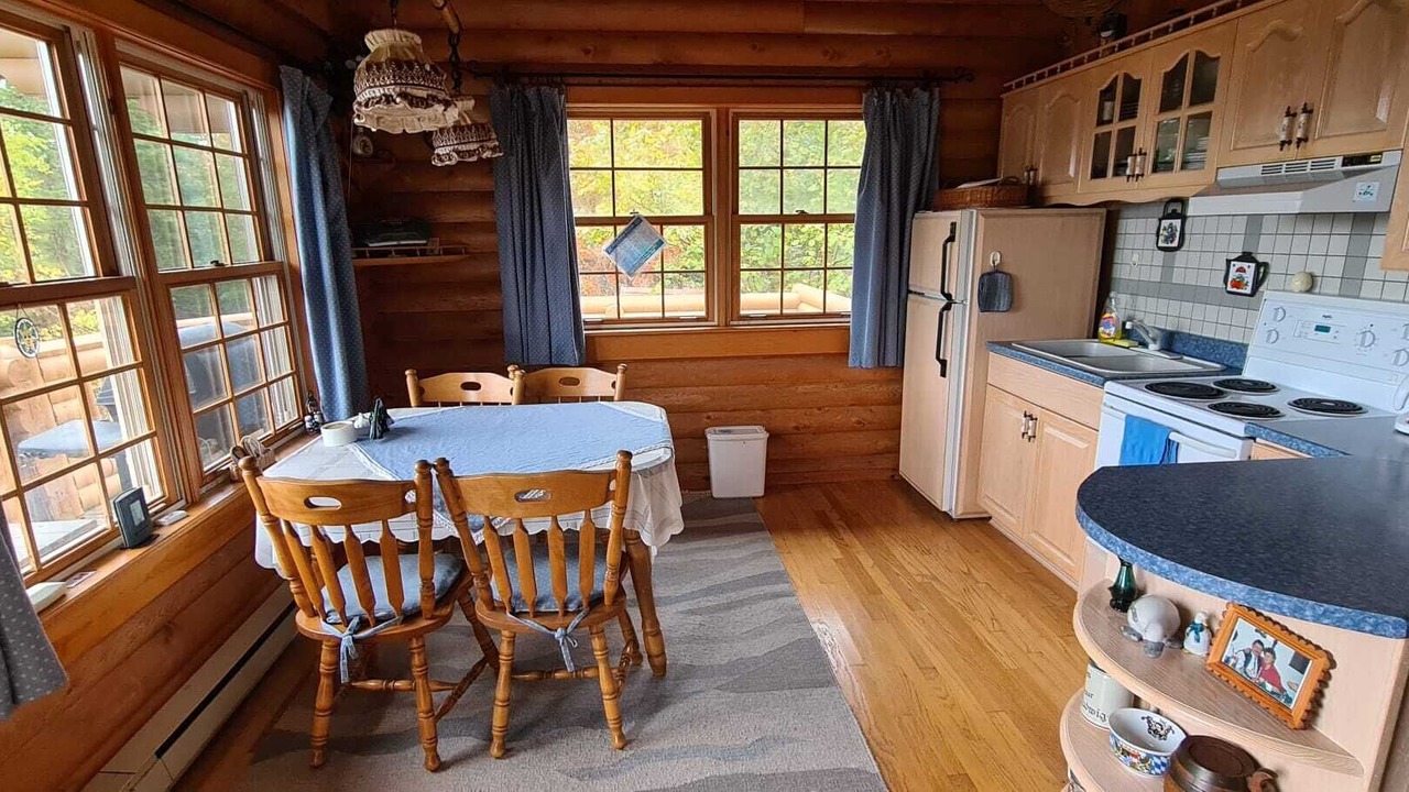 Photo of Kitchen in West Bay