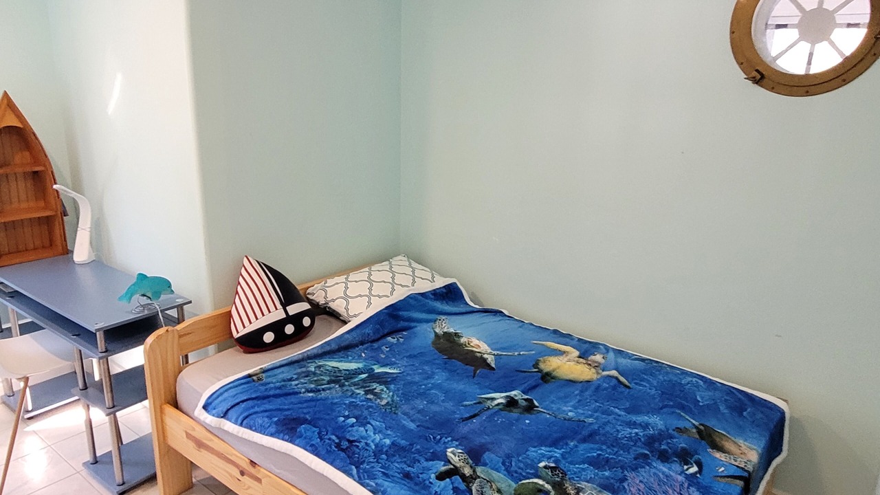 Photo of Bedroom in Port Franks